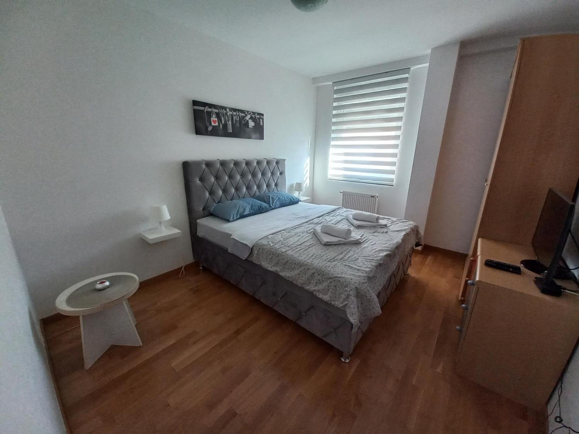 Beautifull Apartment Ni Exterior foto